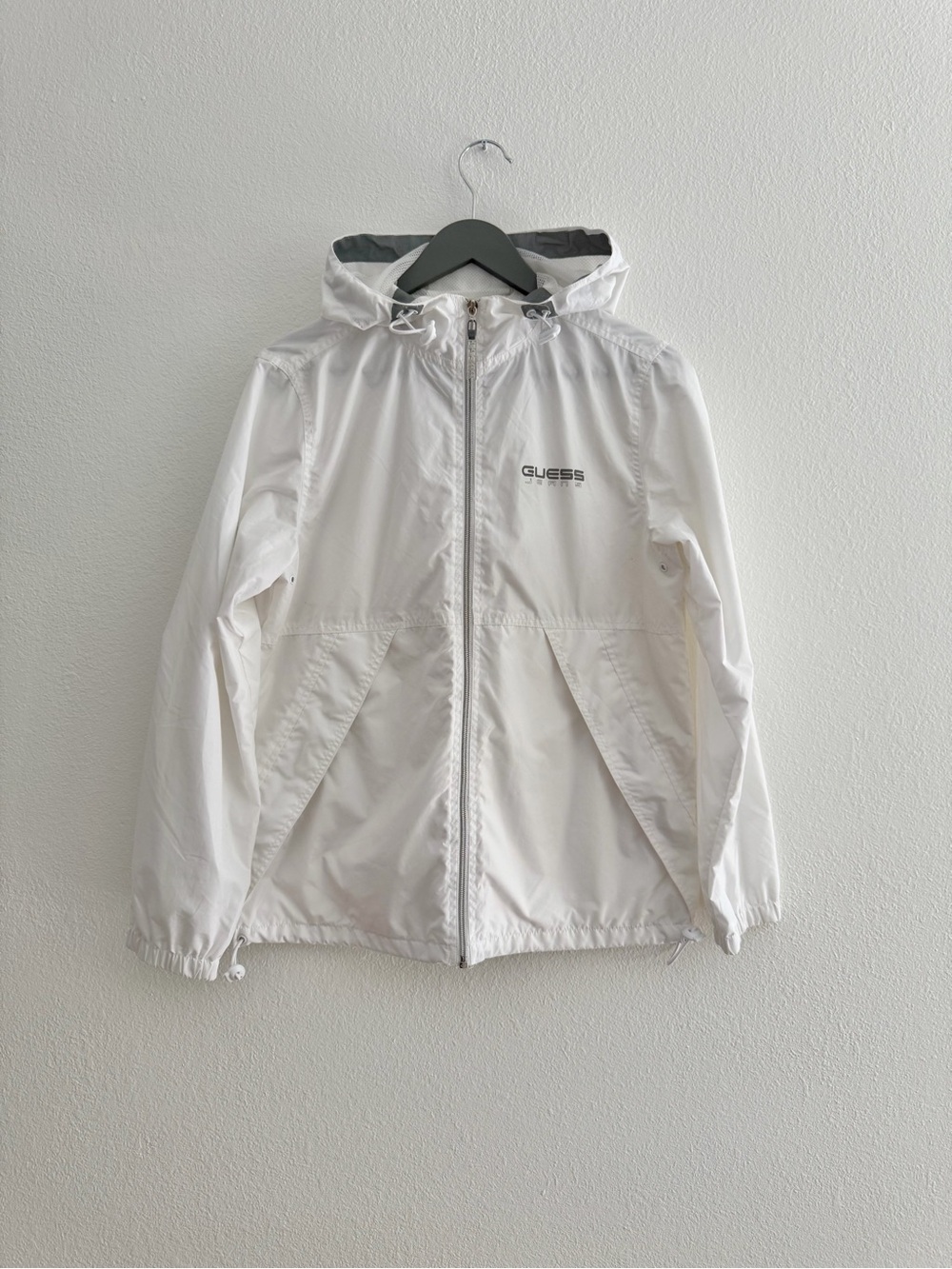 GUESS Jeans USA Y2K White Hooded Windbreaker jacket with Mesh Lining